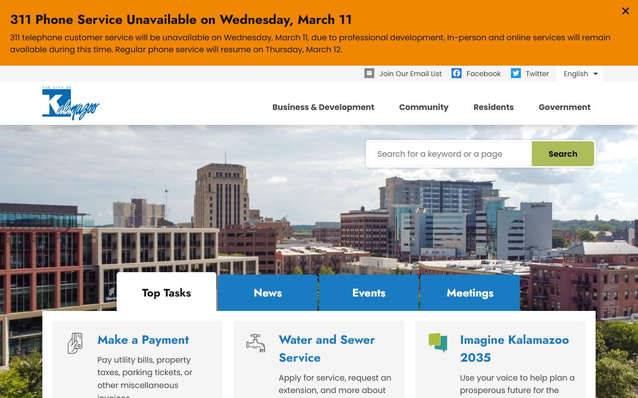 Kalamazoo city homepage showing public safety department and city services for arrest records